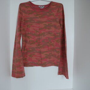 long-sleeved shirt featuring a camouflage pattern in shades of pink and brown